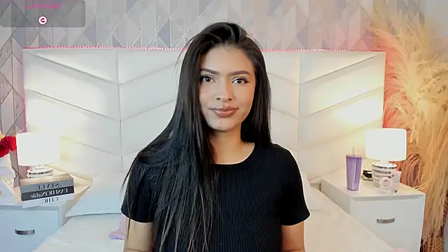 Snapshot of victoria___jonnes chatting on 09/09/25, 12:47 victoria jonnes online show from 09/09/25, 12:47