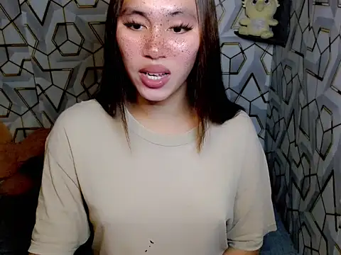 sugar hailey online show from 10/07/25, 10:38