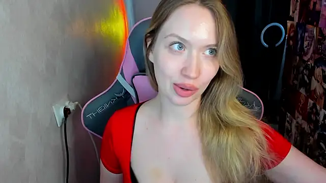 Snapshot of NicoleRiccii chatting on 05/31/26, 03:40 NicoleRiccii online show from 05/31/26, 03:40