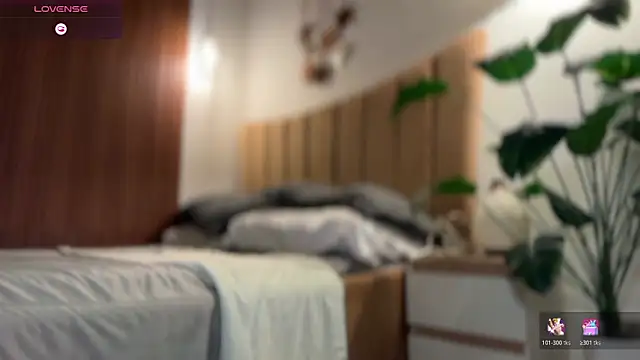 Theodora Day online show from 02/06/26, 01:51