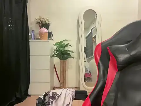 Snapshot of urasiantwink69 chatting on 03/02/26, 02:02 urasiantwink69 online show from 03/02/26, 02:02