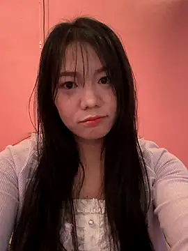 Snapshot of binejr chatting on 10/04/25, 04:58 binejr online show from 10/04/25, 04:58