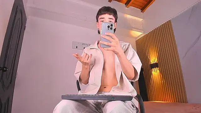 austin rouse online show from 12/02/25, 08:10