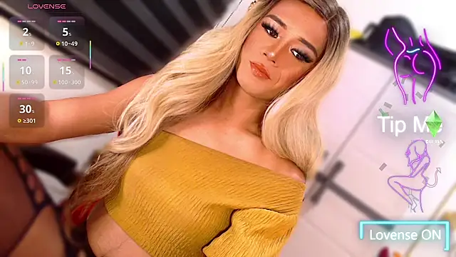 SissifyMeNow online show from 03/10/26, 02:04