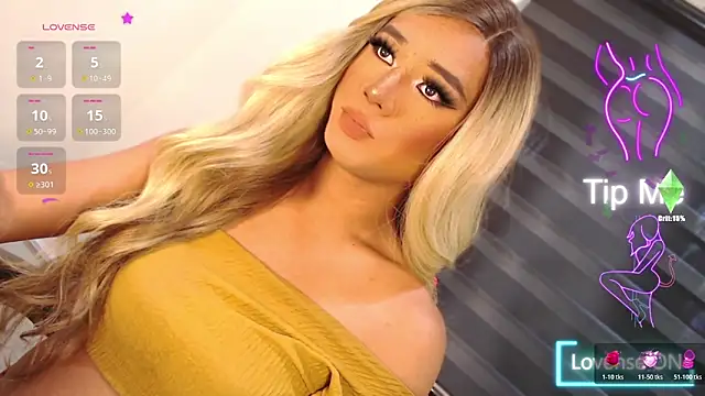 SissifyMeNow online show from 12/02/25, 01:39