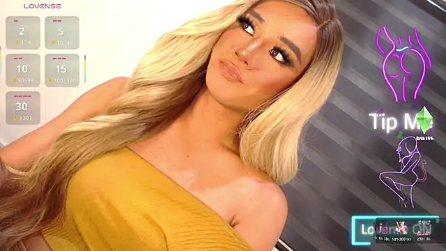 SissifyMeNow online show from 12/15/25, 03:51