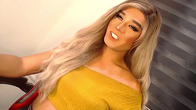 SissifyMeNow online show from 11/11/25, 01:33