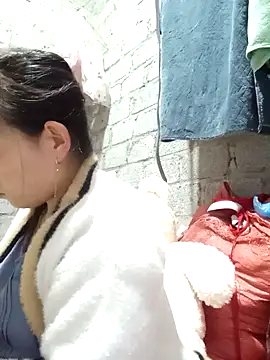 Snapshot of jienrrr chatting on 11/05/25, 03:04 jienrrr online show from 11/05/25, 03:04