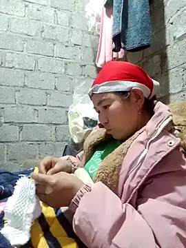 Snapshot of jienrrr chatting on 11/29/25, 02:28 jienrrr online show from 11/29/25, 02:28