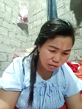 Snapshot of jienrrr chatting on 10/17/25, 12:18 jienrrr online show from 10/17/25, 12:18