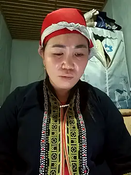 Snapshot of jienrrr chatting on 10/19/25, 05:32 jienrrr online show from 10/19/25, 05:32