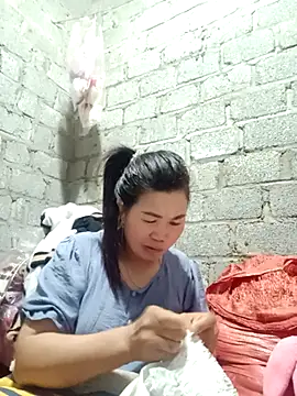 Snapshot of jienrrr chatting on 10/22/25, 01:05 jienrrr online show from 10/22/25, 01:05