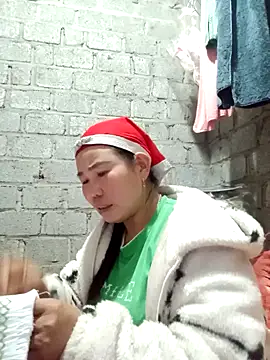 Snapshot of jienrrr chatting on 11/27/25, 10:59 jienrrr online show from 11/27/25, 10:59