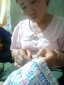 jienrrr online show from 05/31/26, 07:58