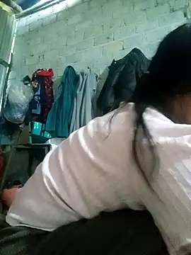 Snapshot of jienrrr chatting on 11/09/25, 11:53 jienrrr online show from 11/09/25, 11:53