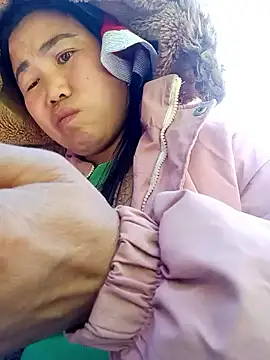 Snapshot of jienrrr chatting on 11/30/25, 02:34 jienrrr online show from 11/30/25, 02:34