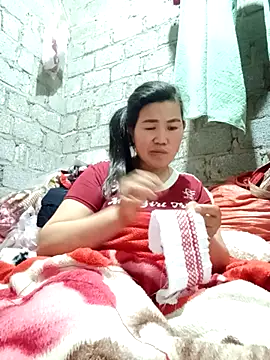 Snapshot of jienrrr chatting on 10/11/25, 01:28 jienrrr online show from 10/11/25, 01:28