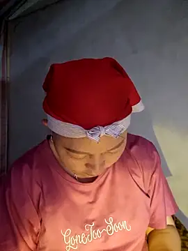 yoowwmr online show from 11/18/25, 01:54