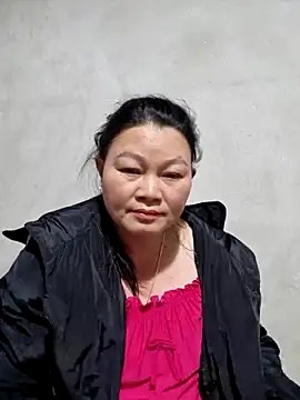 yoowwmr online show from 11/22/25, 12:48