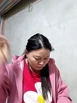 yoowwmr online show from 12/05/25, 02:04