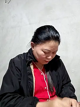 yoowwmr online show from 11/25/25, 02:50