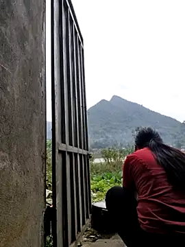 yoowwmr online show from 11/20/25, 11:58