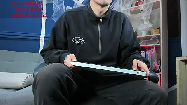 etham wolf  online show from 10/23/25, 11:20