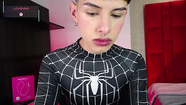 Ezra Storm online show from 10/28/25, 04:46