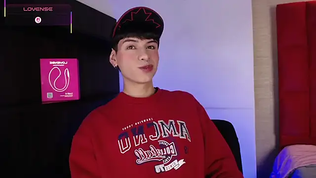 Ezra Storm online show from 10/22/25, 04:56