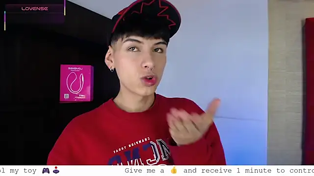 Ezra Storm online show from 10/07/25, 04:46