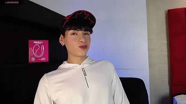 Ezra Storm online show from 09/30/25, 04:51