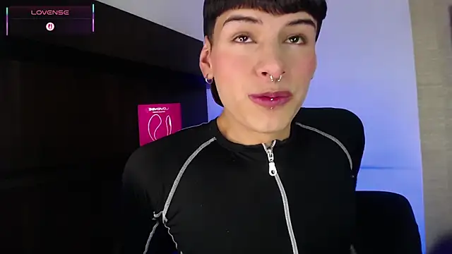 Ezra Storm online show from 10/16/25, 04:54