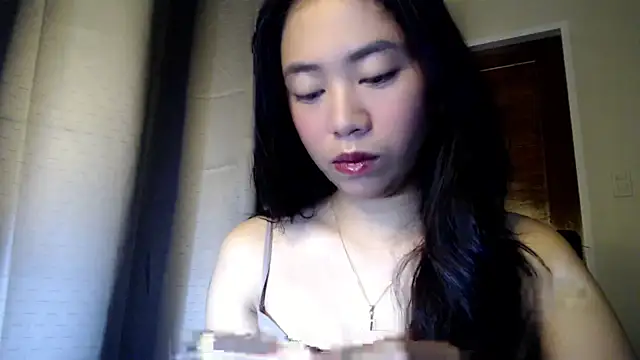 candycrushyyy online show from 10/22/25, 10:08