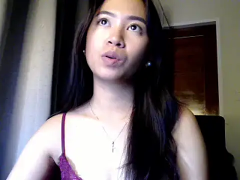 candycrushyyy online show from 10/28/25, 07:35