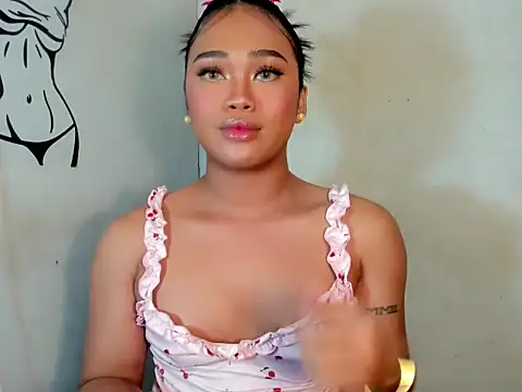 Exotic alyssa69 online show from 10/26/25, 06:30