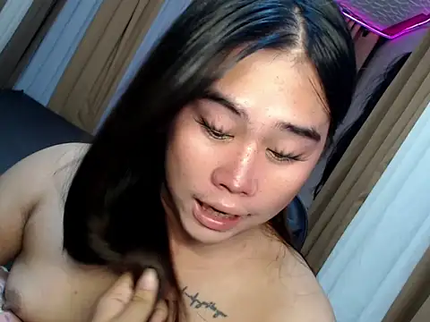 stacykush online show from 09/19/25, 07:18