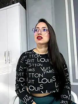 AndieJones  online show from 11/14/25, 12:31