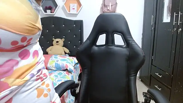 cristydirtyhot online show from 03/18/26, 02:41