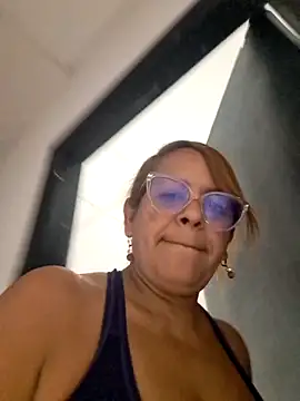 cristydirtyhot online show from 04/10/26, 02:35