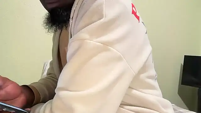 Snapshot of 402bbc chatting on 02/15/26, 03:18 402bbc online show from 02/15/26, 03:18