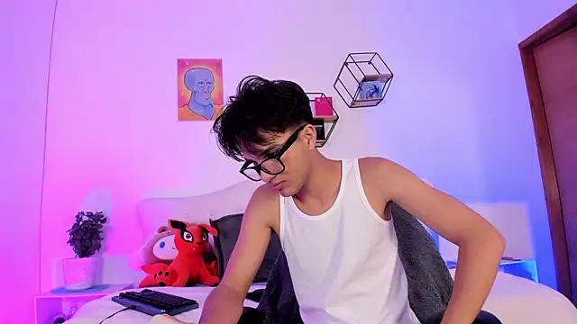 jin luna online show from 10/26/25, 12:49