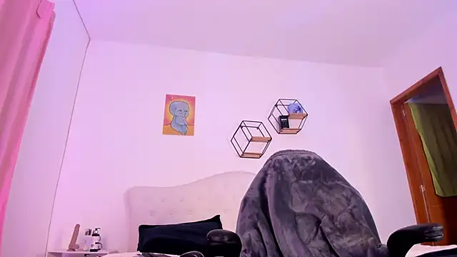 jin luna online show from 09/12/25, 12:38