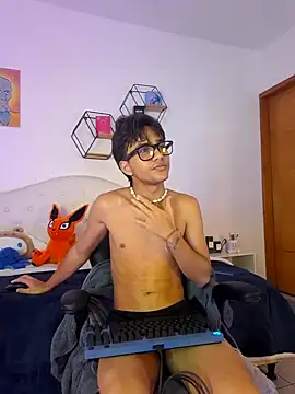 jin luna online show from 09/24/25, 11:43