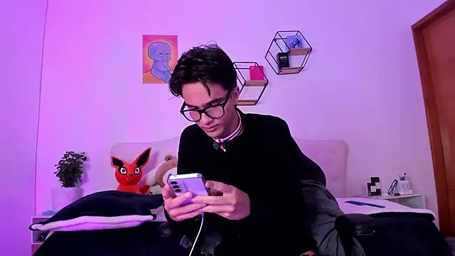 jin luna online show from 09/29/25, 11:43