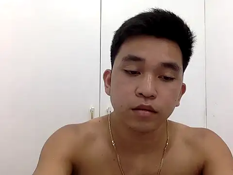 Snapshot of KingMateoGrey chatting on 02/05/26, 02:02 KingMateoGrey online show from 02/05/26, 02:02