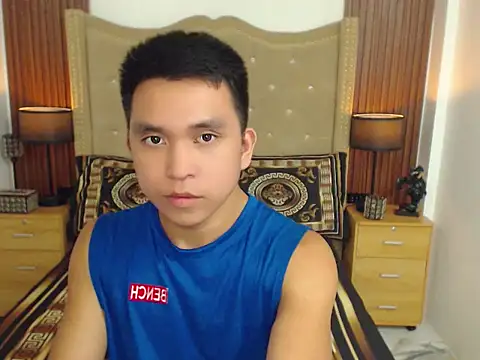Snapshot of KingMateoGrey chatting on 10/02/25, 01:03 KingMateoGrey online show from 10/02/25, 01:03