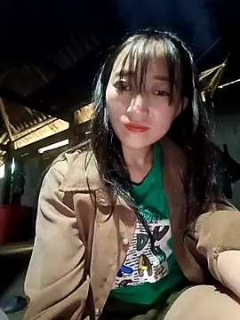 Zhan99999 online show from 10/04/25, 02:35