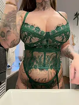 Jasmina-Joy online show from 02/04/26, 07:14