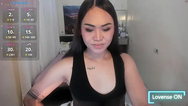 Miss VictoriaWilliams online show from 12/17/25, 09:03