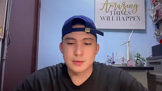 lovely jay online show from 12/18/25, 08:41